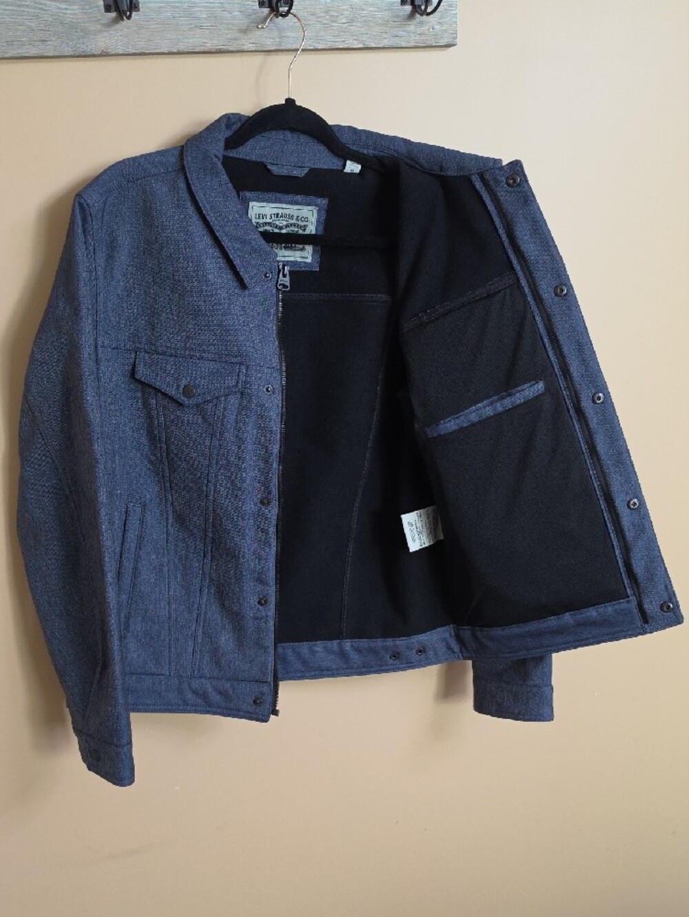Levi's Dark Indigo Denim Jacket - Picture 5 of 6